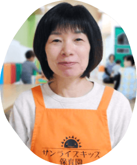 相模原園 栄養士・保育士 親泊 元子