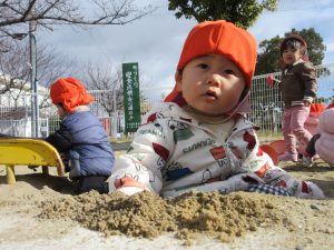 寒さにも負けない元気な子どもたち❄️