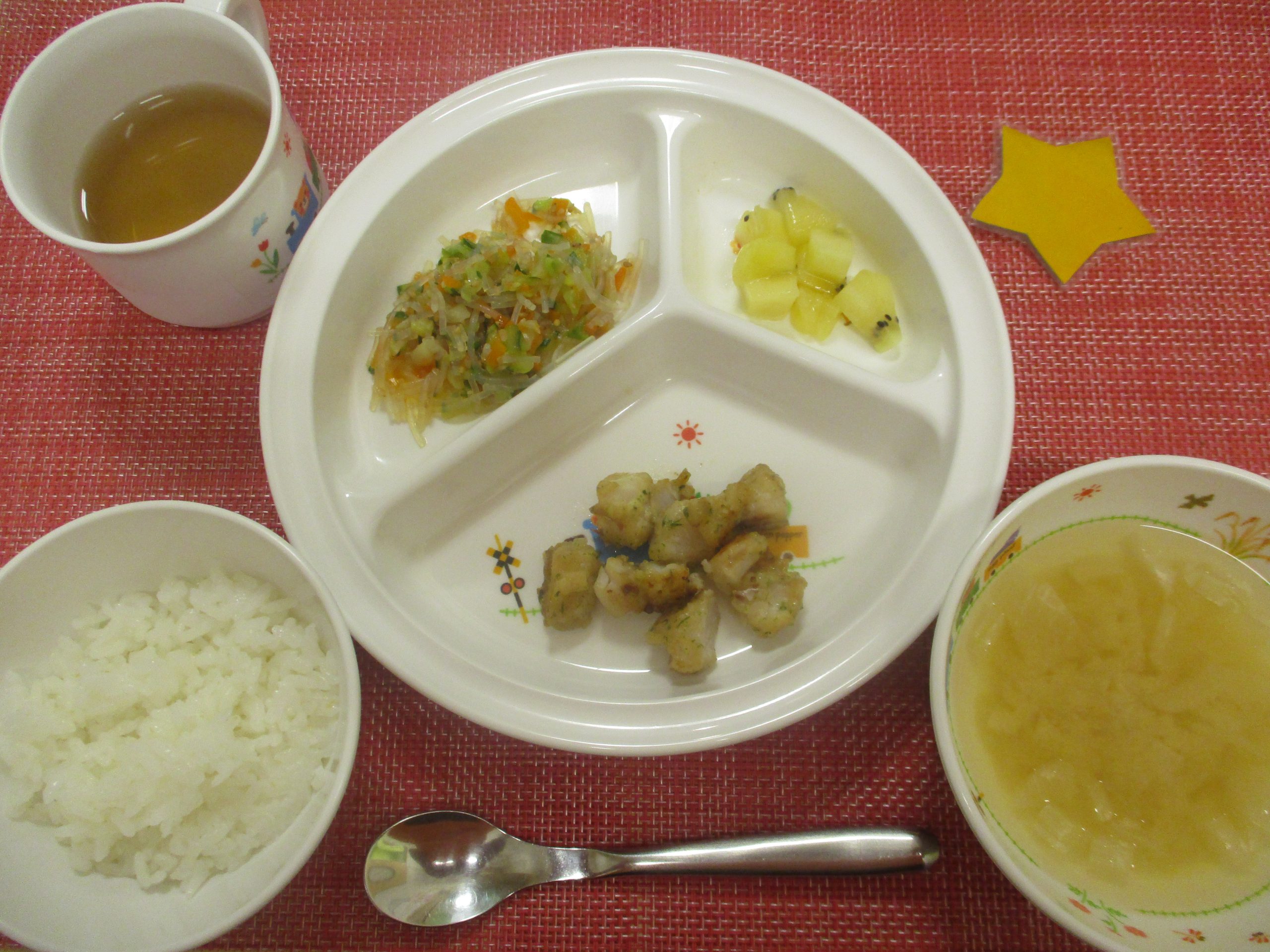 【7月4日㈮の給食・おやつ】