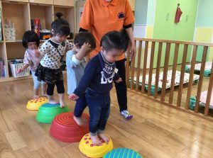 園ブログ　お部屋の中での遊び?