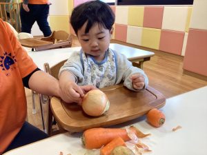 園ブログ　4月の食育活動🥕誕生日会🎊