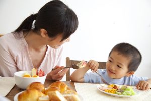 しっかり栄養をとってお子さんを夏バテからまもろう