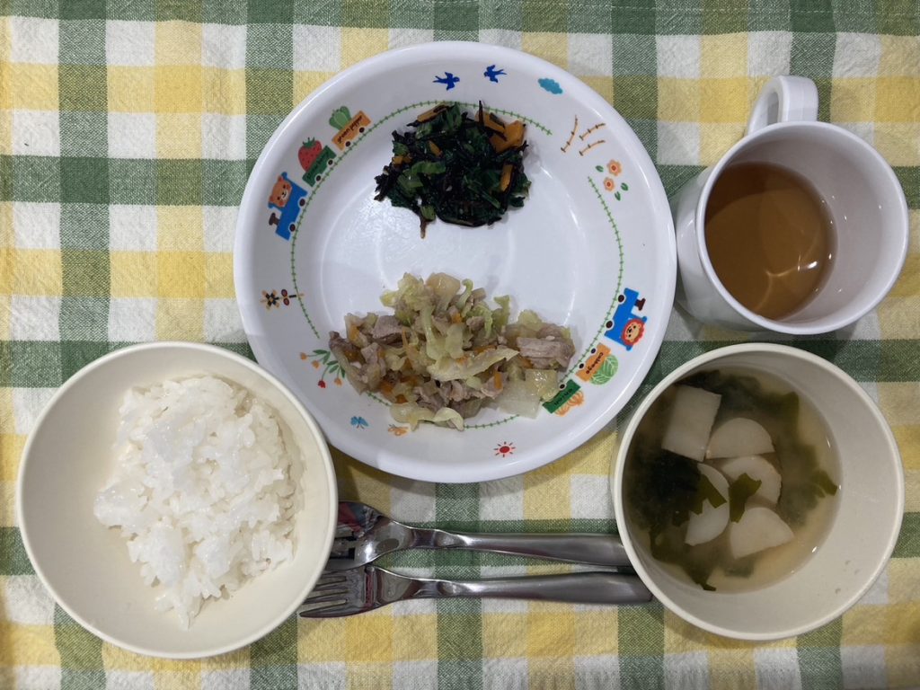 10月14日(土)の給食・おやつ