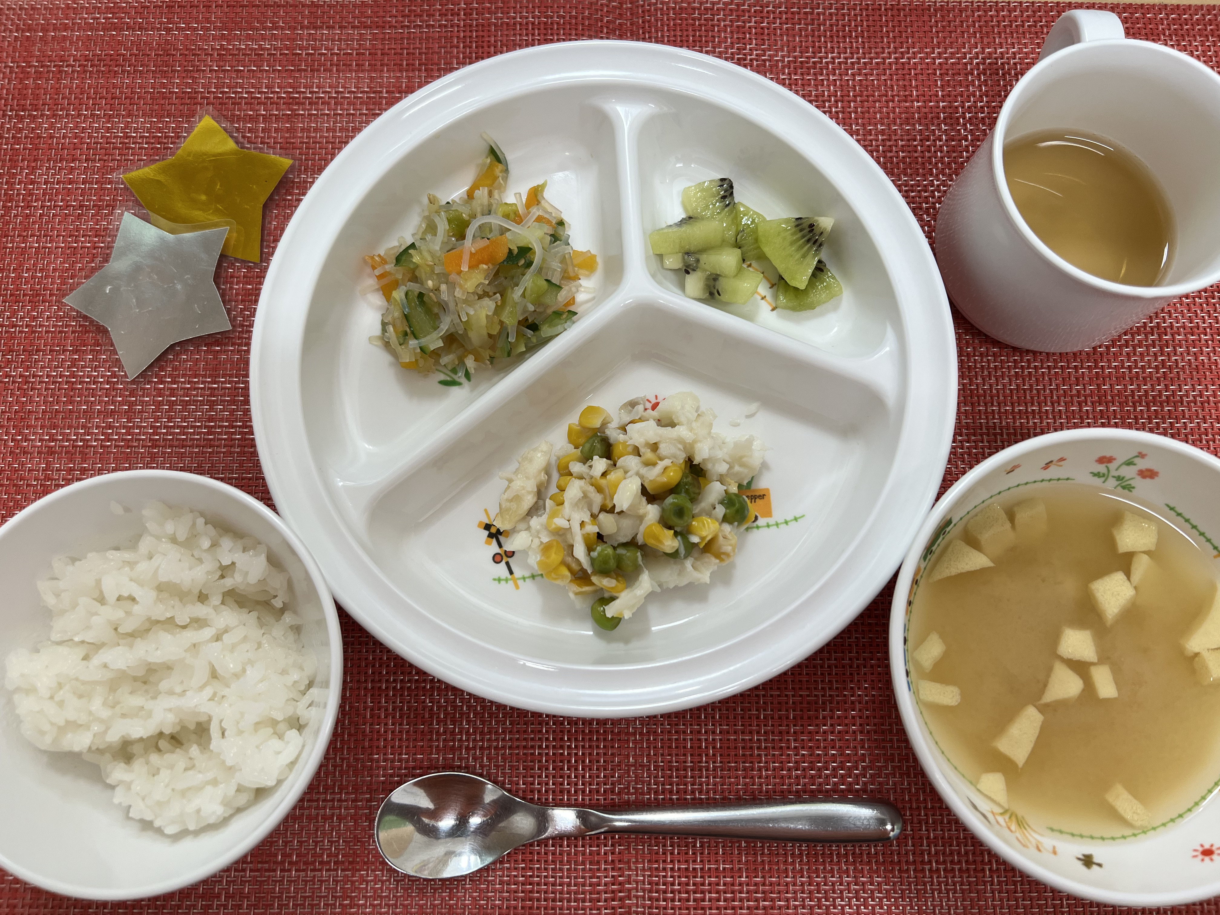 【1月23日㈭の給食・おやつ】