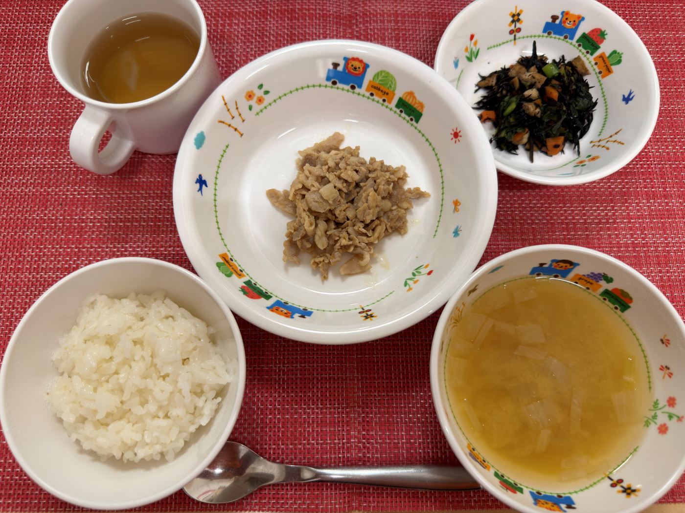 【3月13日㈮の給食・おやつ】