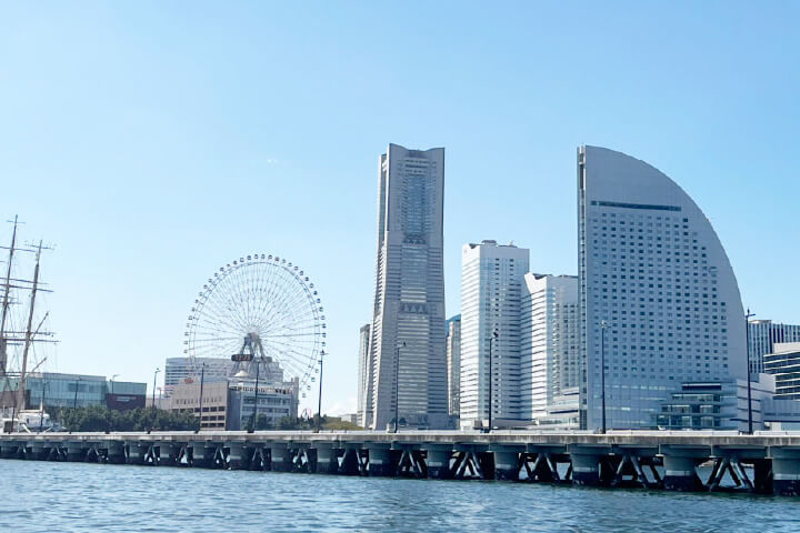 横浜観光　水陸両用バス「スカイダック横浜」にて横浜を観光