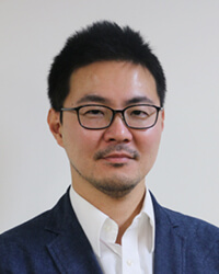 浅井 拓久也（あさい たくや）准教授