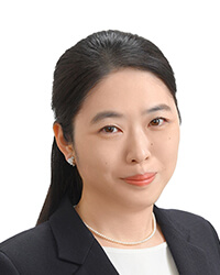 佐藤佳子  准教授