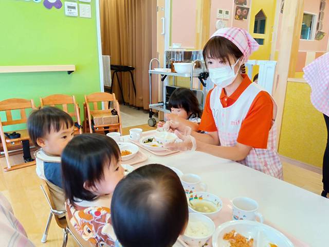 保育士・<small></small> ひろみ 先生について
