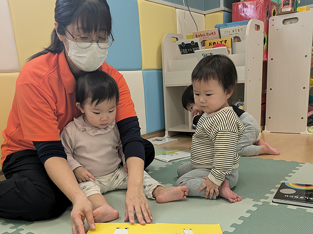 保育士・<small></small> のぶこ 先生について