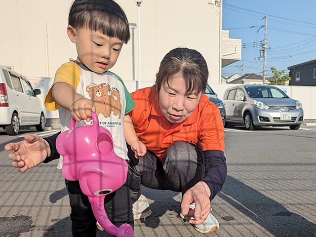 保育士・<small></small> くにこ 先生について