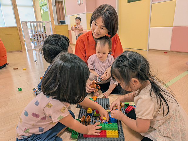保育士・<small></small> としえ 先生について
