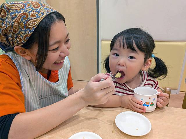 保育士・<small></small> ほのか 先生について