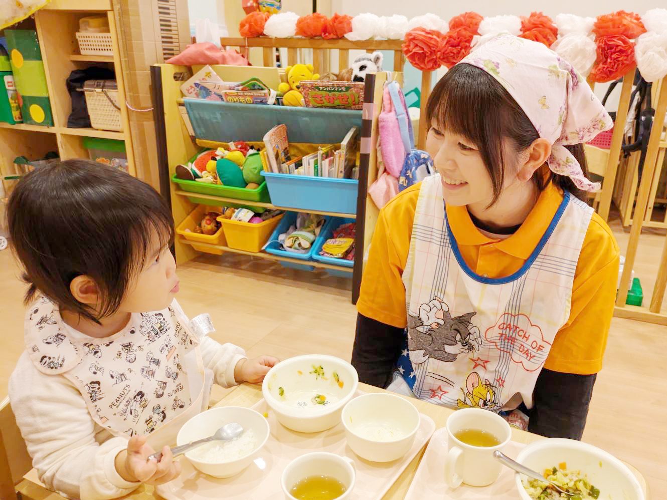 保育士・<small></small> まほ 先生について