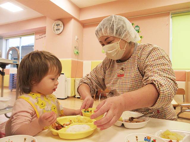 栄養士・<small></small> まいこ 調理員について