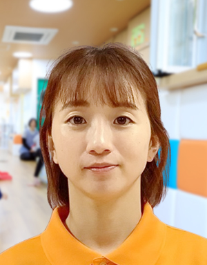 保育士									・<small></small> ことな 先生
