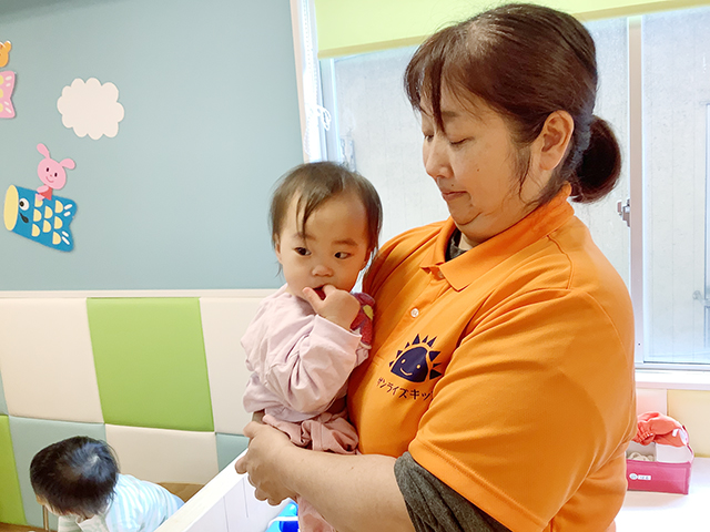 園長・<small></small> けい 先生について