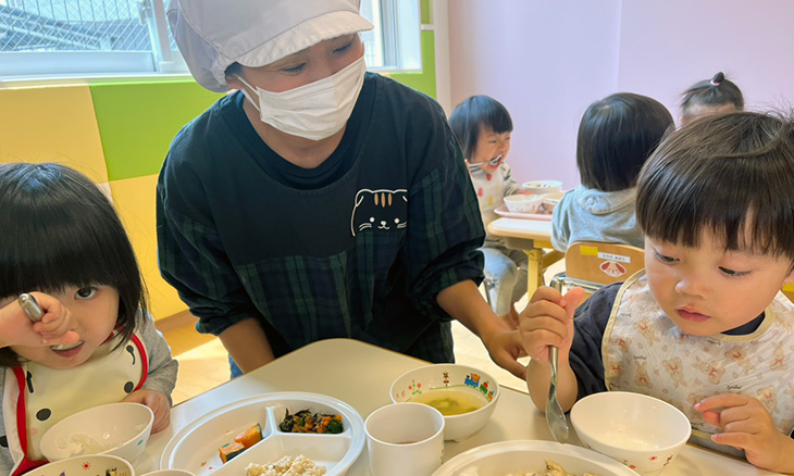 栄養士・<small></small> のぞみ 調理員について