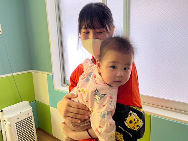 保育士・<small></small> りおん 先生について