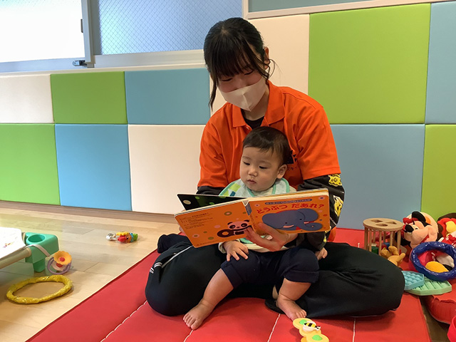保育士・<small></small> りおん 先生について