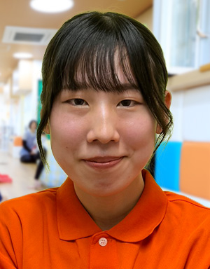 保育士									・<small></small> りおん 先生