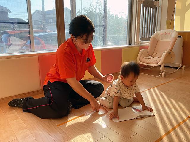 保育スタッフ・<small></small> たまき 先生について