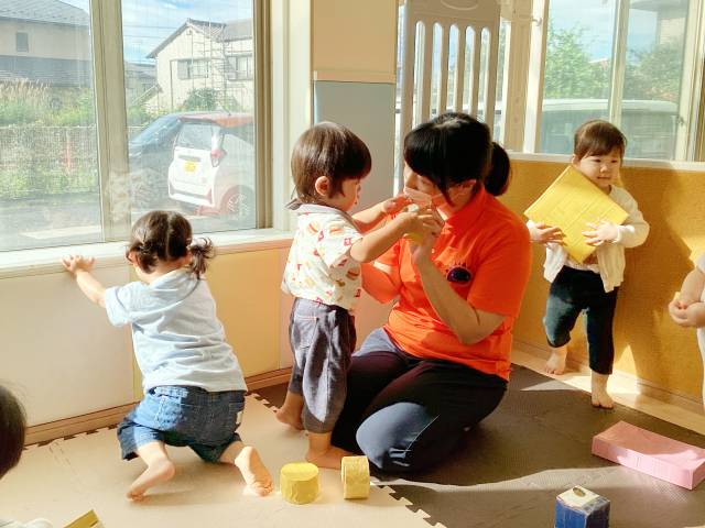 保育士・<small></small> ゆき 先生について