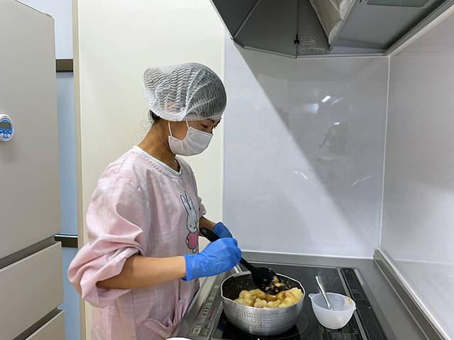 栄養士・<small></small> まほ 調理員について