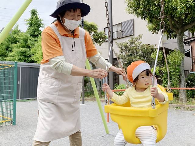 保育士・<small></small> かほる 先生について