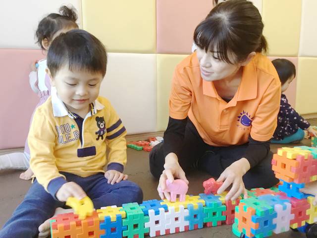 保育士・<small></small> なつこ 先生について