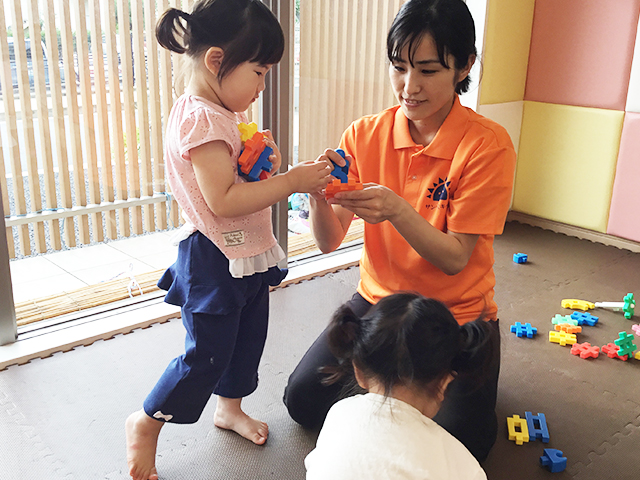 保育士・横山 香織 先生について