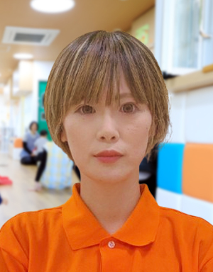 保育士									・<small></small> えりか 先生