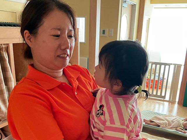 保育士・<small></small> ゆり 先生について