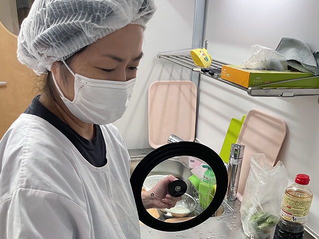 調理スタッフ・<small></small> かつこ 調理員について