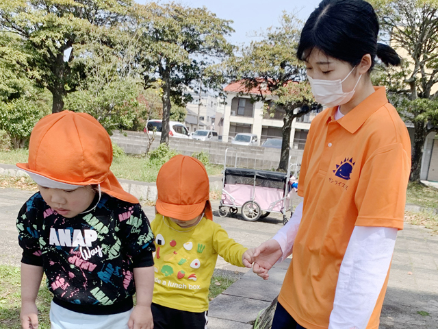 保育士・<small></small> くるみ 先生について