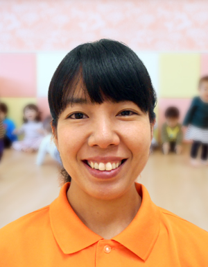 保育士									・<small></small> りさ 先生