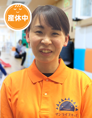 園長									・稲員 菜摘子<small>（いなかず なつこ）</small> 先生