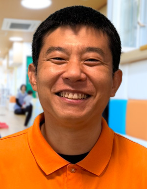 チーフ保育士									・<small></small> たかひろ 先生