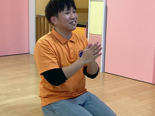 保育士・<small></small> ちひろ 先生について