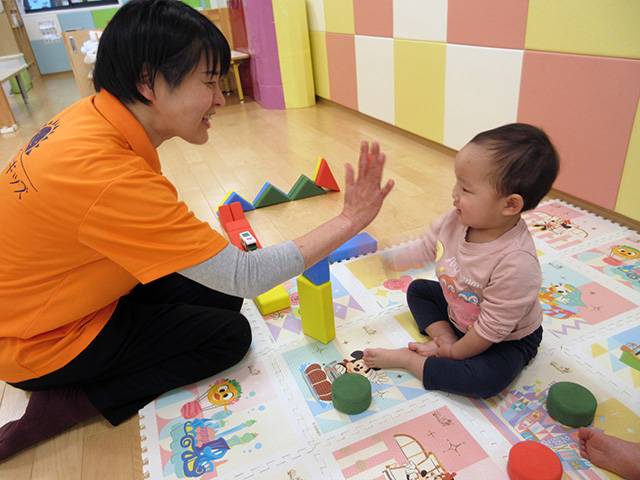 保育士・<small></small> ちほこ 先生について