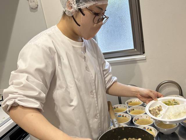 栄養士・<small></small> ももこ 調理員について