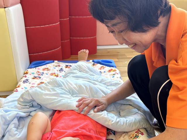 保育士・<small></small> もとみ 先生について