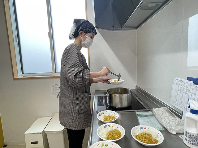 調理スタッフ・<small></small> はるな 調理員について