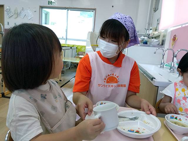 保育士・<small></small> もえか 先生について