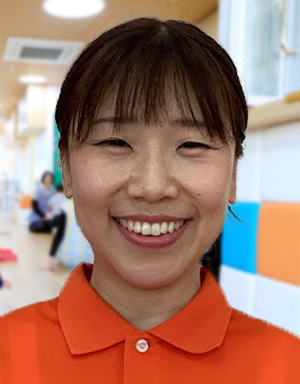 保育士									・<small></small> もえか 先生