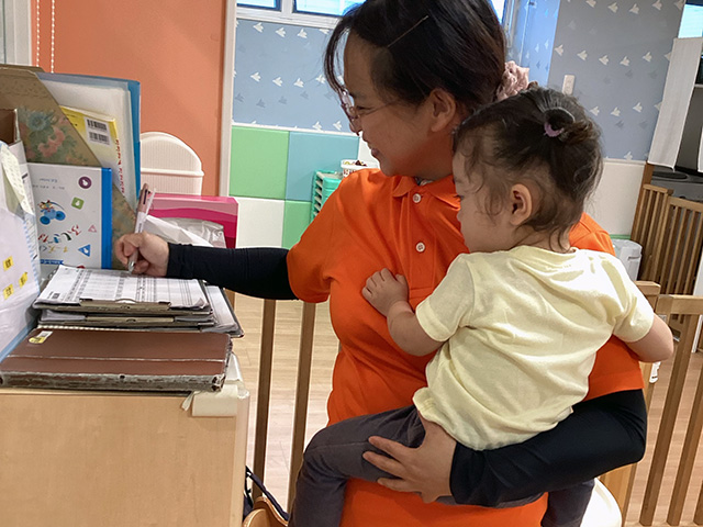 保育士・<small></small> ななみ 先生について