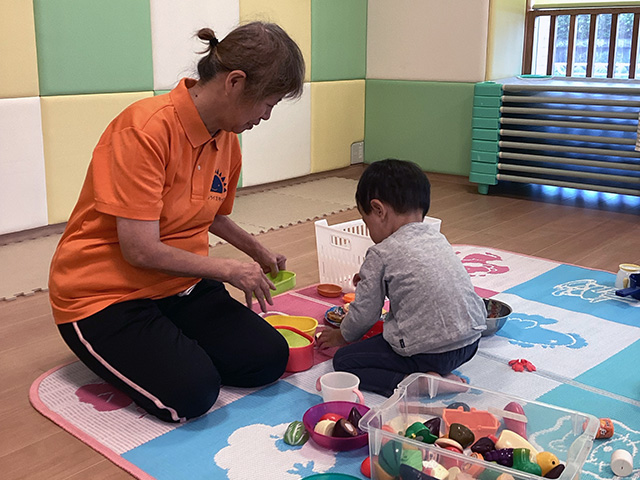 保育士・<small></small> みのり 先生について