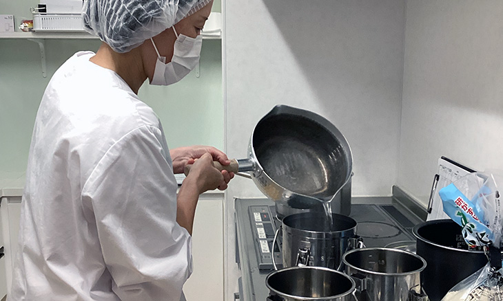 栄養士・<small></small> きぬこ 調理員について