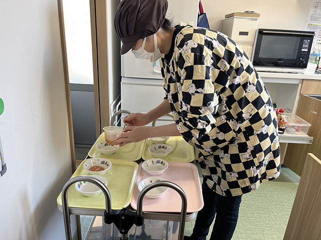 調理スタッフ・<small></small> ゆき 調理員について