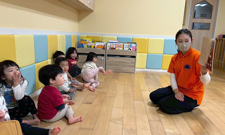 保育士・<small></small> あみ 先生について